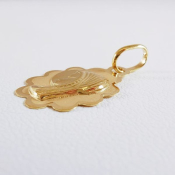 Pendentif Médaille Vierge Or Jaune 750 - 18 carats