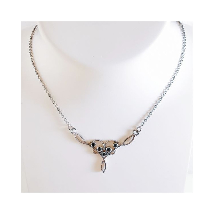 Collier Arabesque Saphirs Or Blanc 750 - 18 carats Pièce Unique