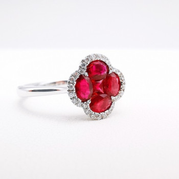 Bague Trèfle Rubis Diamants Ligne Vendôme Or blanc 750 - 18 carats