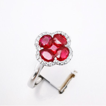Bague Trèfle Rubis Diamants Ligne Vendôme Or blanc 750 - 18 carats