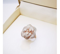 Bague Fleur Diamants Ligne Vendôme Or Rose 750 - 18 carats