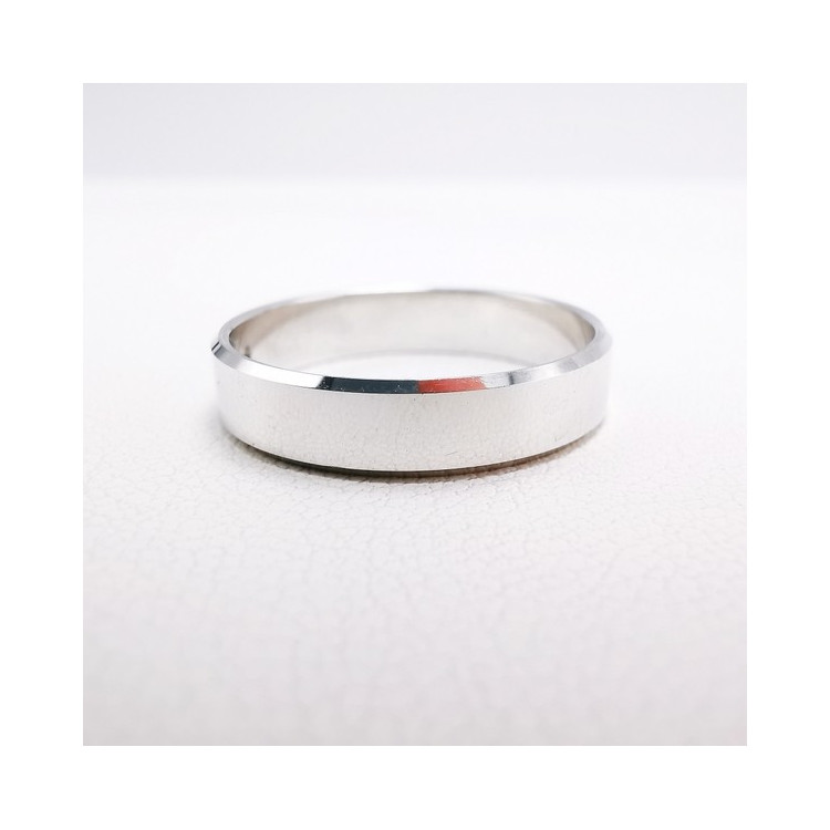 Alliance Tuileries 4 mm Or Blanc 750 - 18 carats (Ruban)